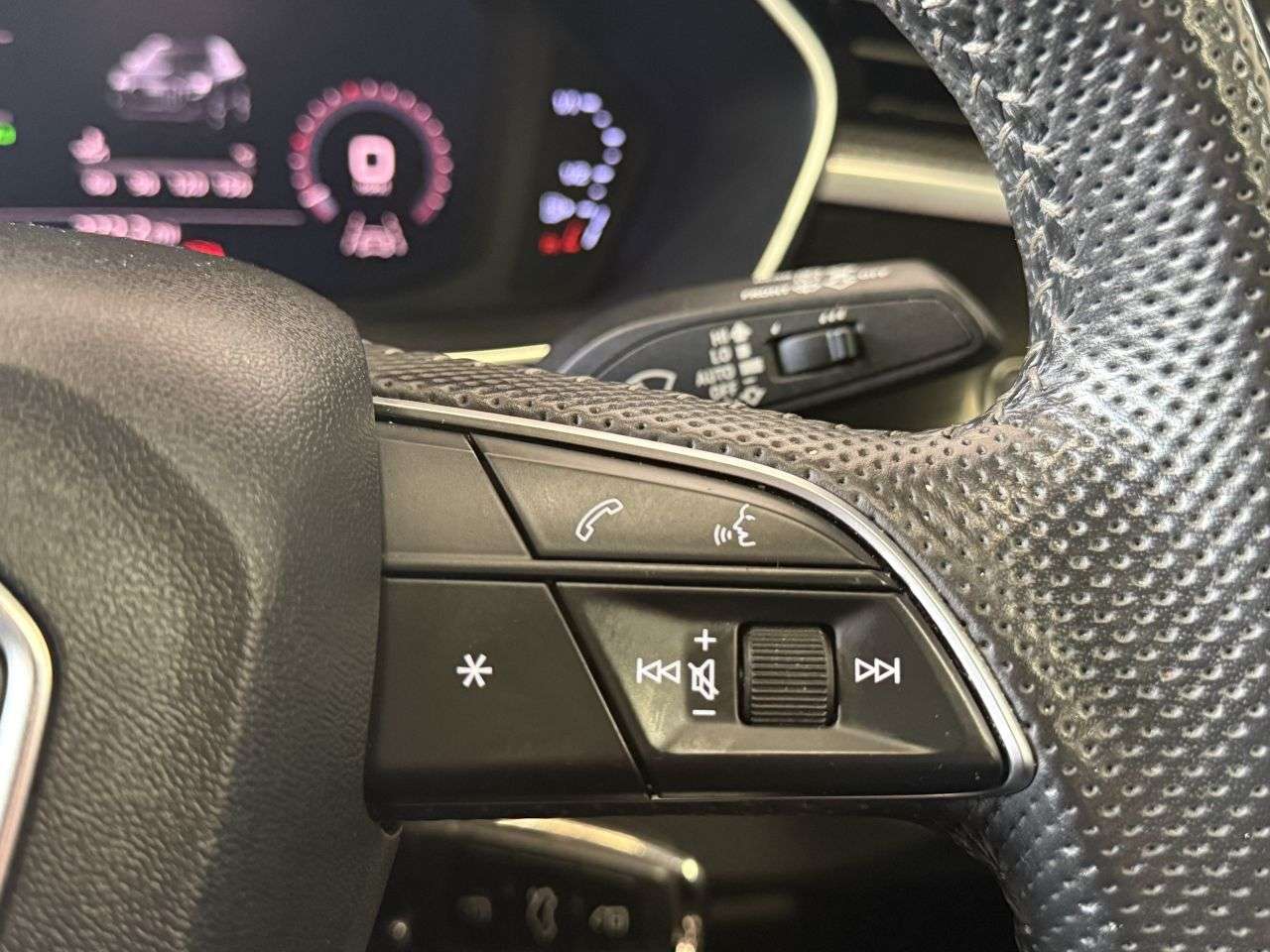 2019 AUDI Q3 2019 AUDI Q3