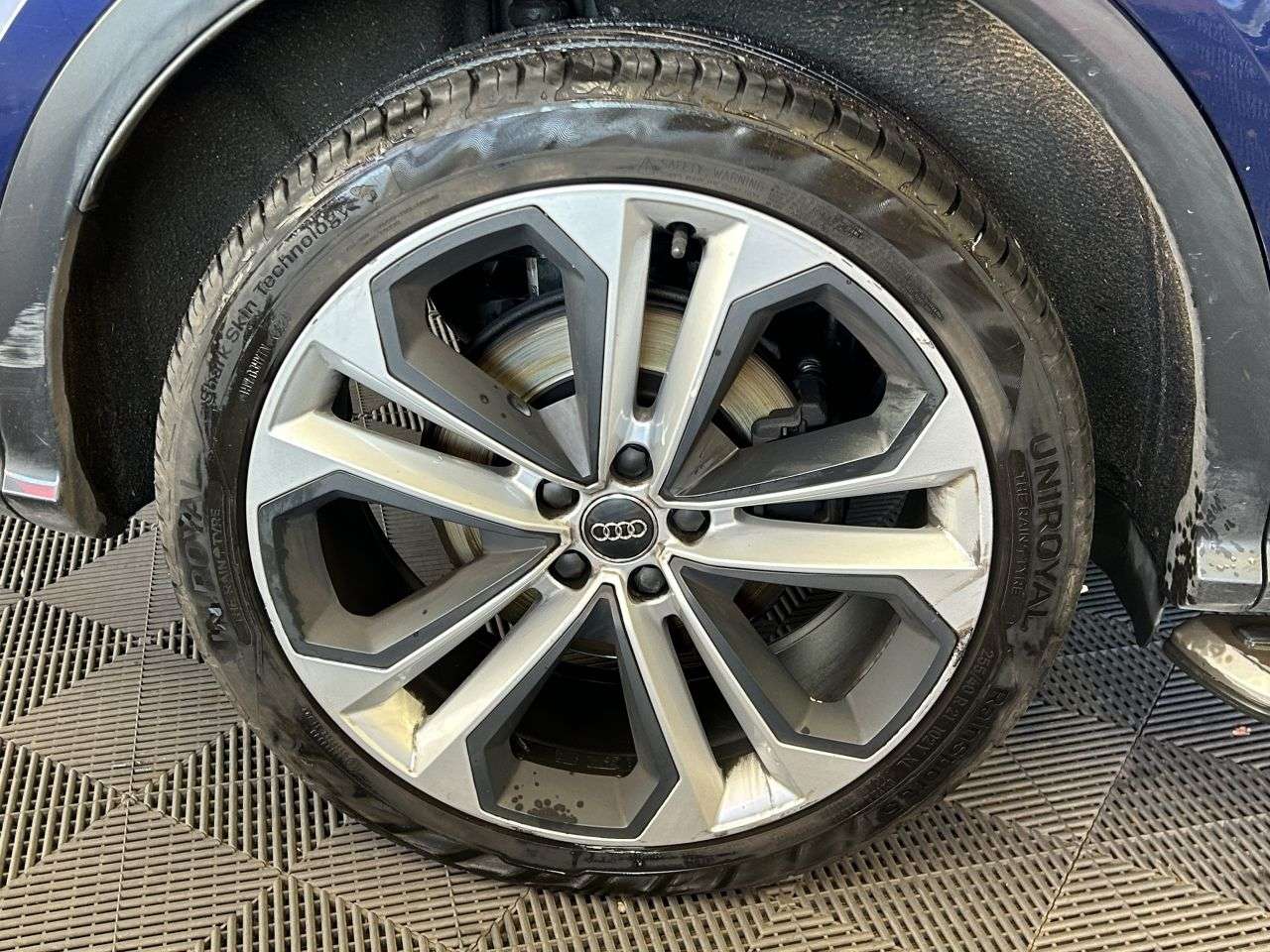 2019 AUDI Q5 2019 AUDI Q5