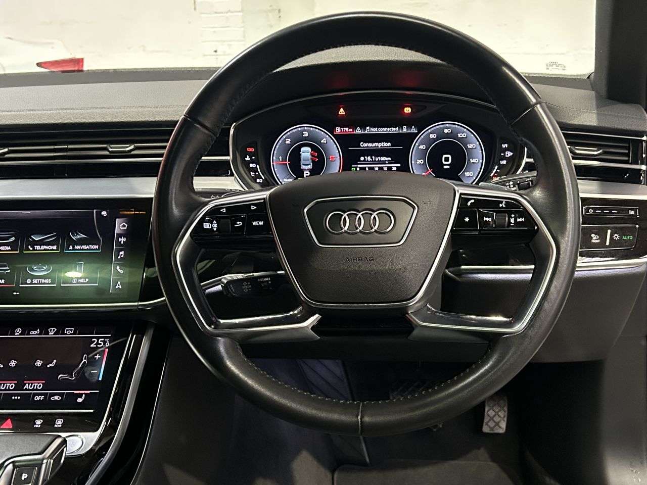2021 AUDI A8 2021 AUDI A8