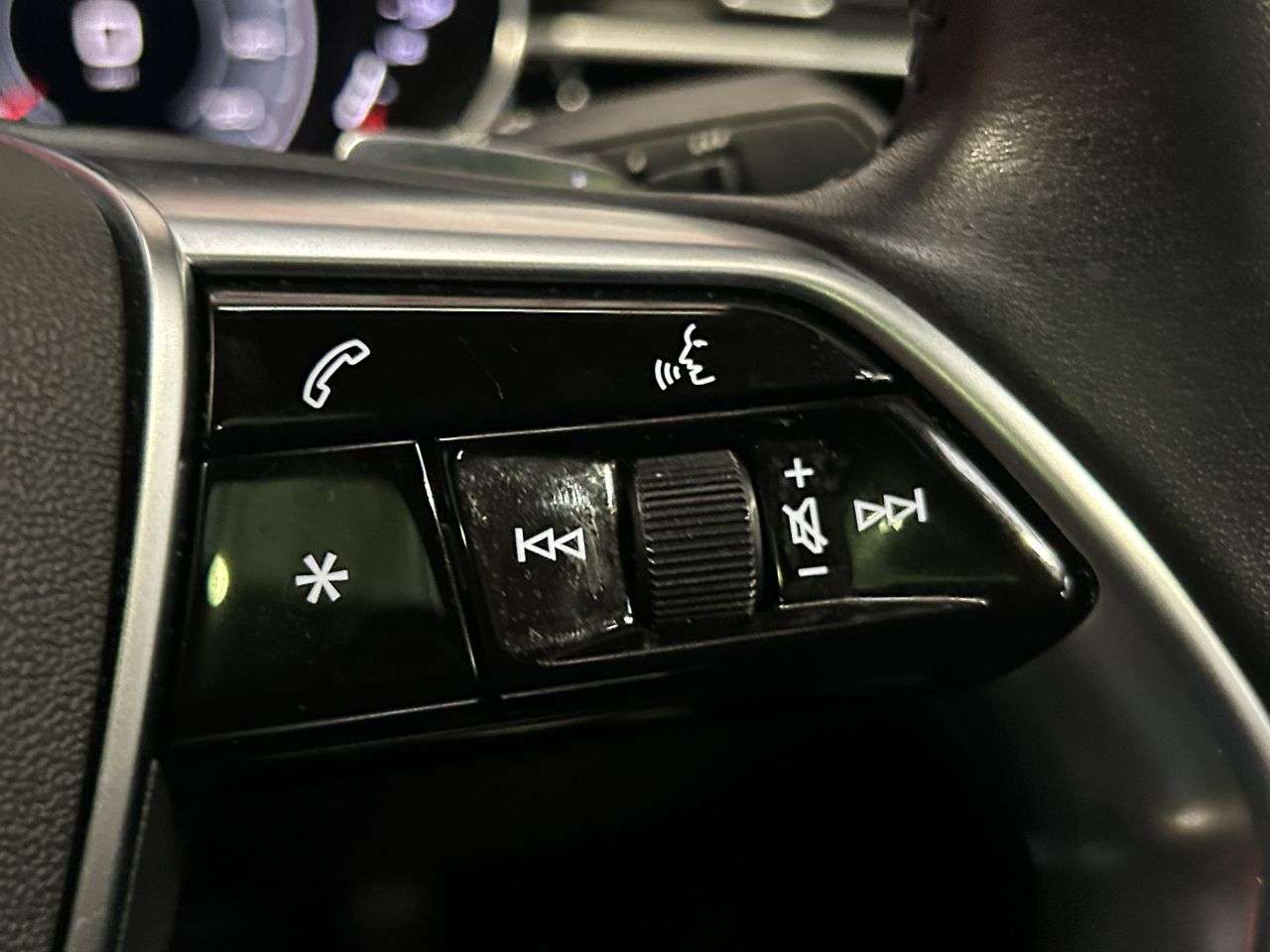 2021 AUDI A8 2021 AUDI A8