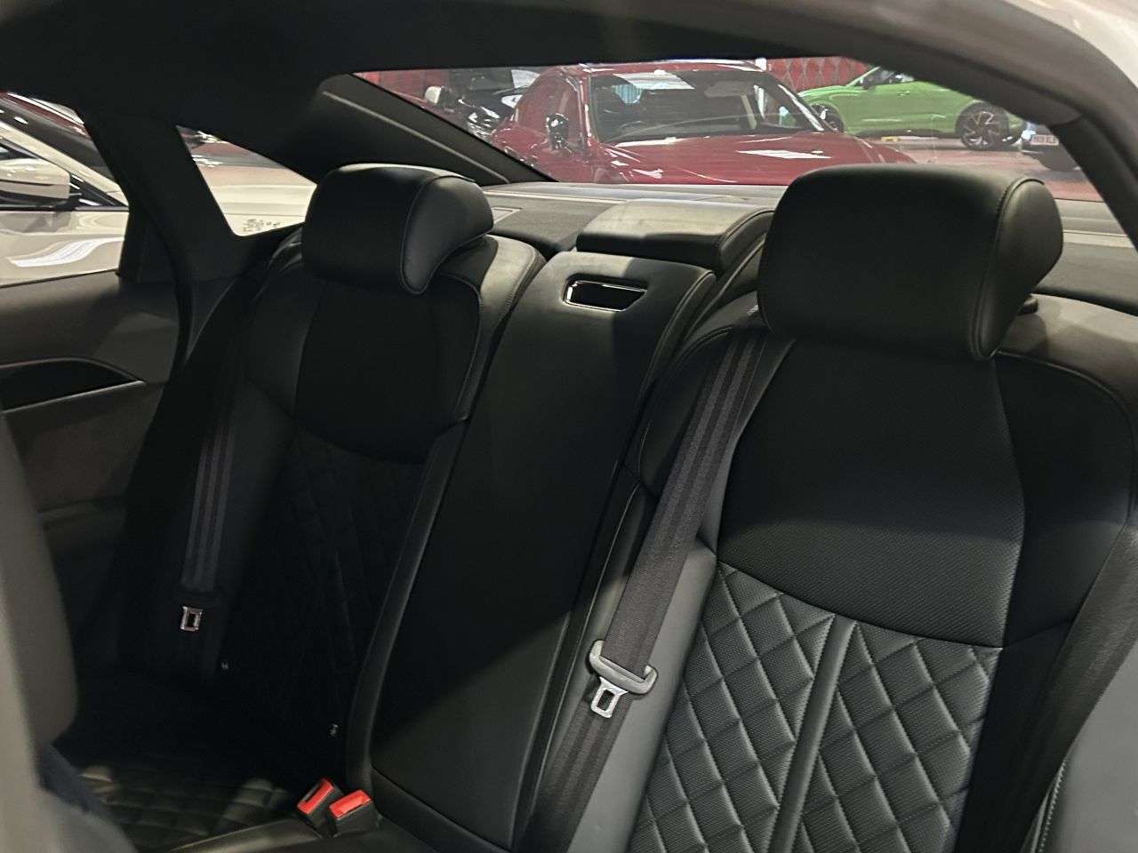 2021 AUDI A8 2021 AUDI A8