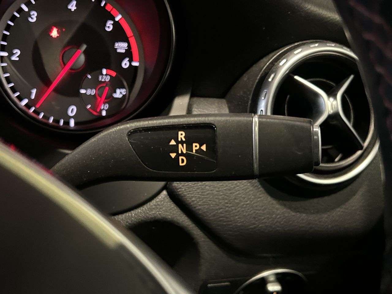 2016 MERCEDES-BENZ GLA 2016 MERCEDES-BENZ GLA