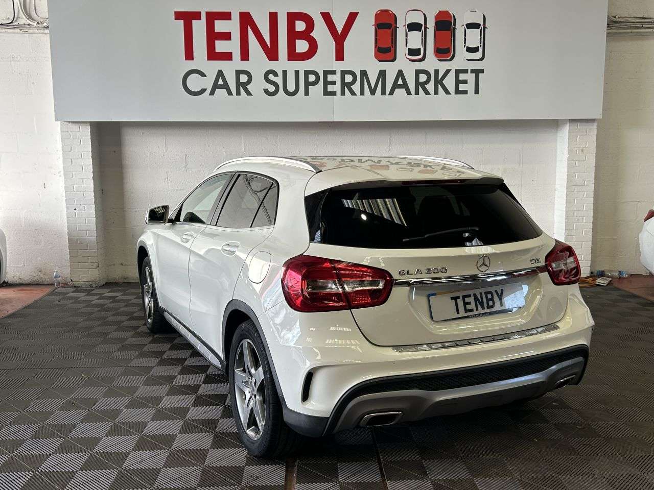 2015 MERCEDES-BENZ GLA 2015 MERCEDES-BENZ GLA