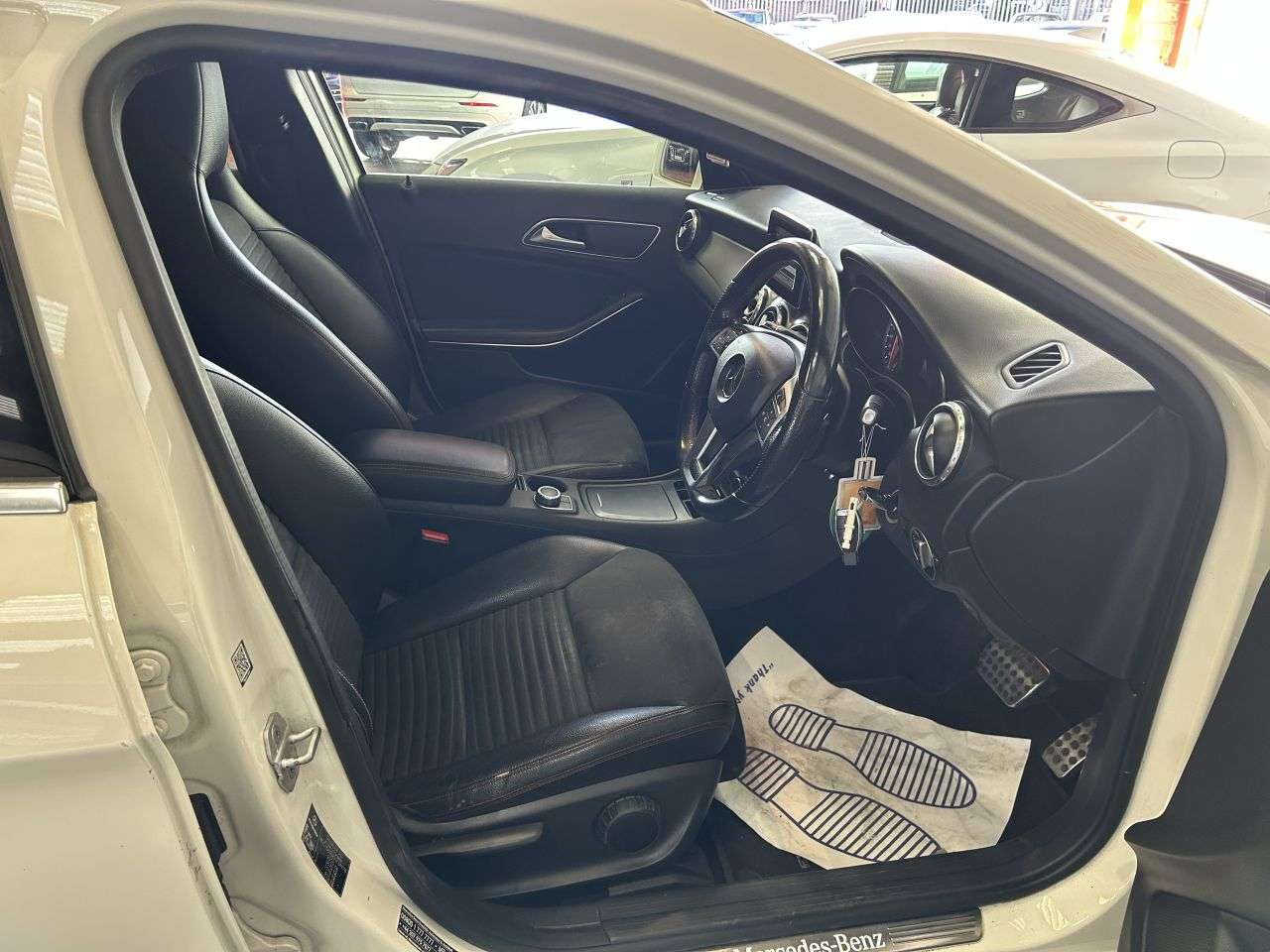 2015 MERCEDES-BENZ GLA 2015 MERCEDES-BENZ GLA