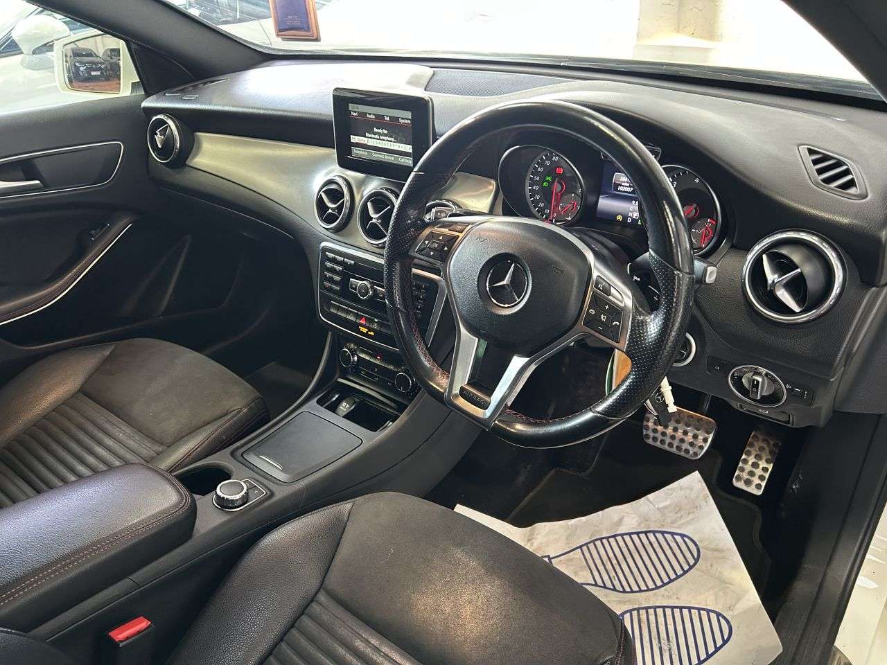 2015 MERCEDES-BENZ GLA 2015 MERCEDES-BENZ GLA