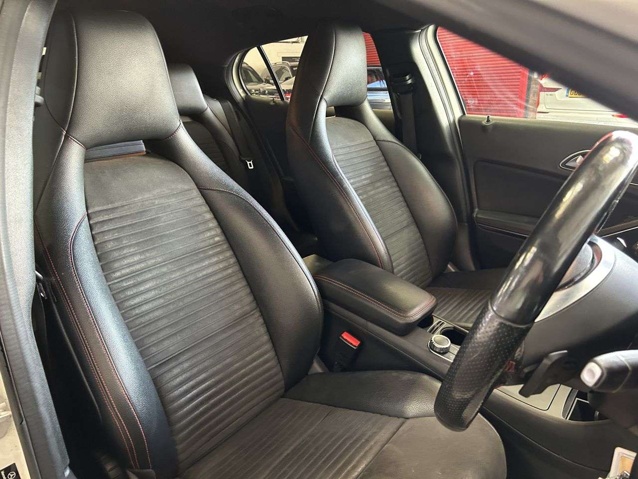 2015 MERCEDES-BENZ GLA 2015 MERCEDES-BENZ GLA
