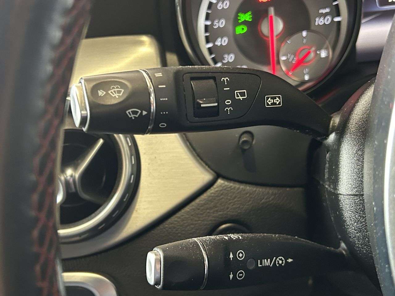 2015 MERCEDES-BENZ GLA 2015 MERCEDES-BENZ GLA
