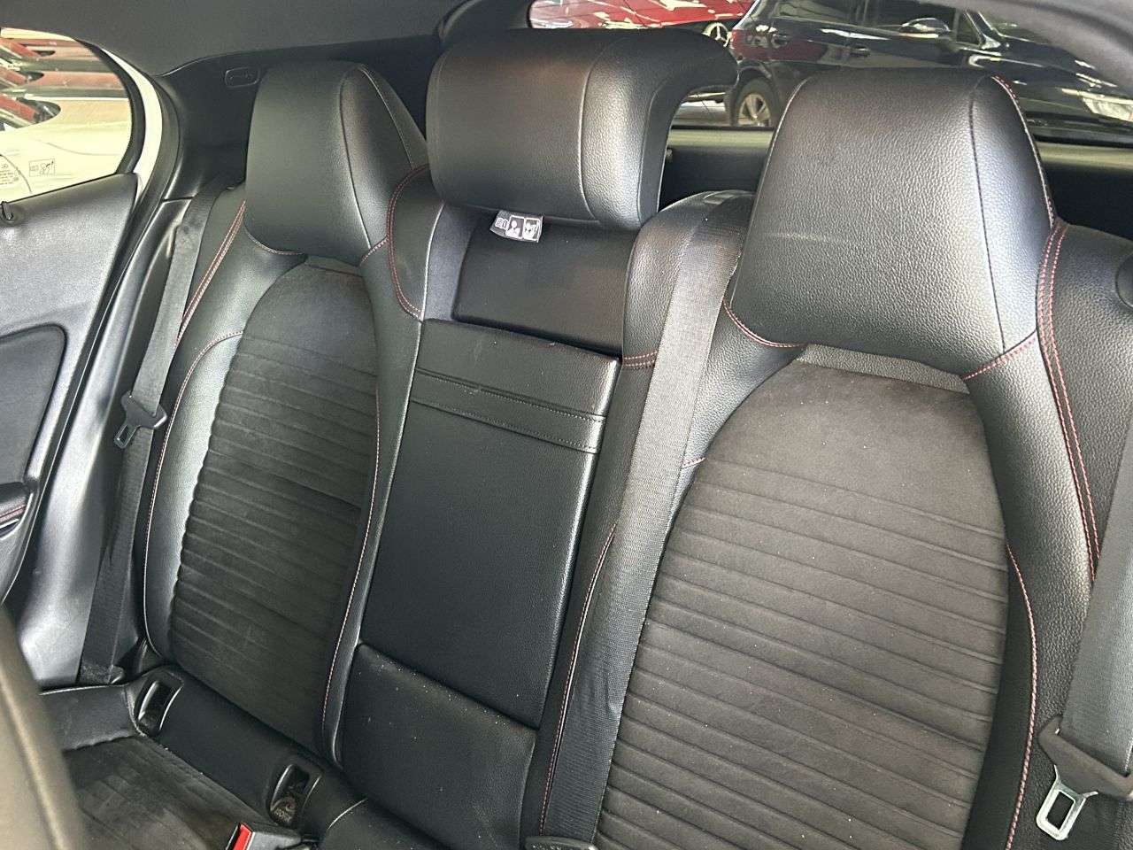 2015 MERCEDES-BENZ GLA 2015 MERCEDES-BENZ GLA