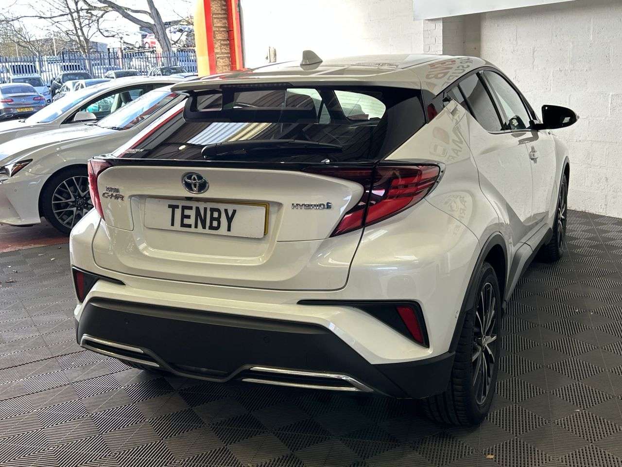 2020 TOYOTA C-HR 2020 TOYOTA C-HR