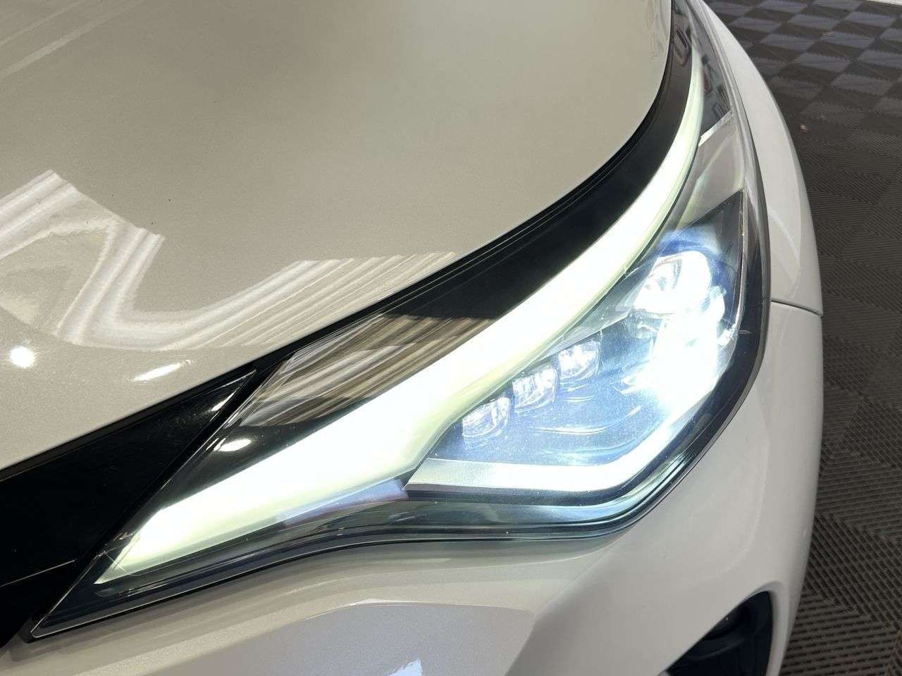 2020 TOYOTA C-HR 2020 TOYOTA C-HR