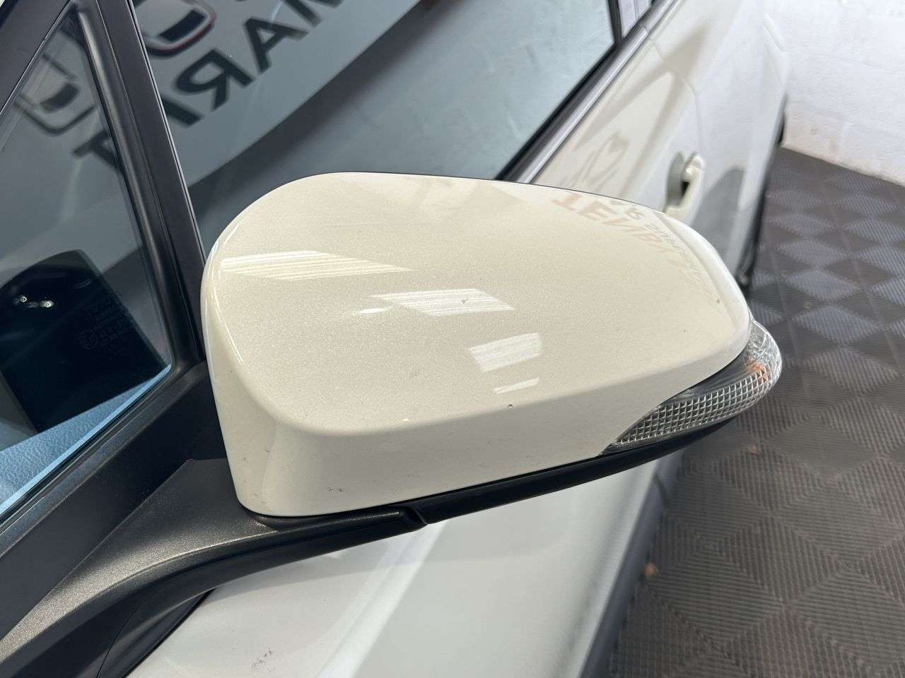 2020 TOYOTA C-HR 2020 TOYOTA C-HR