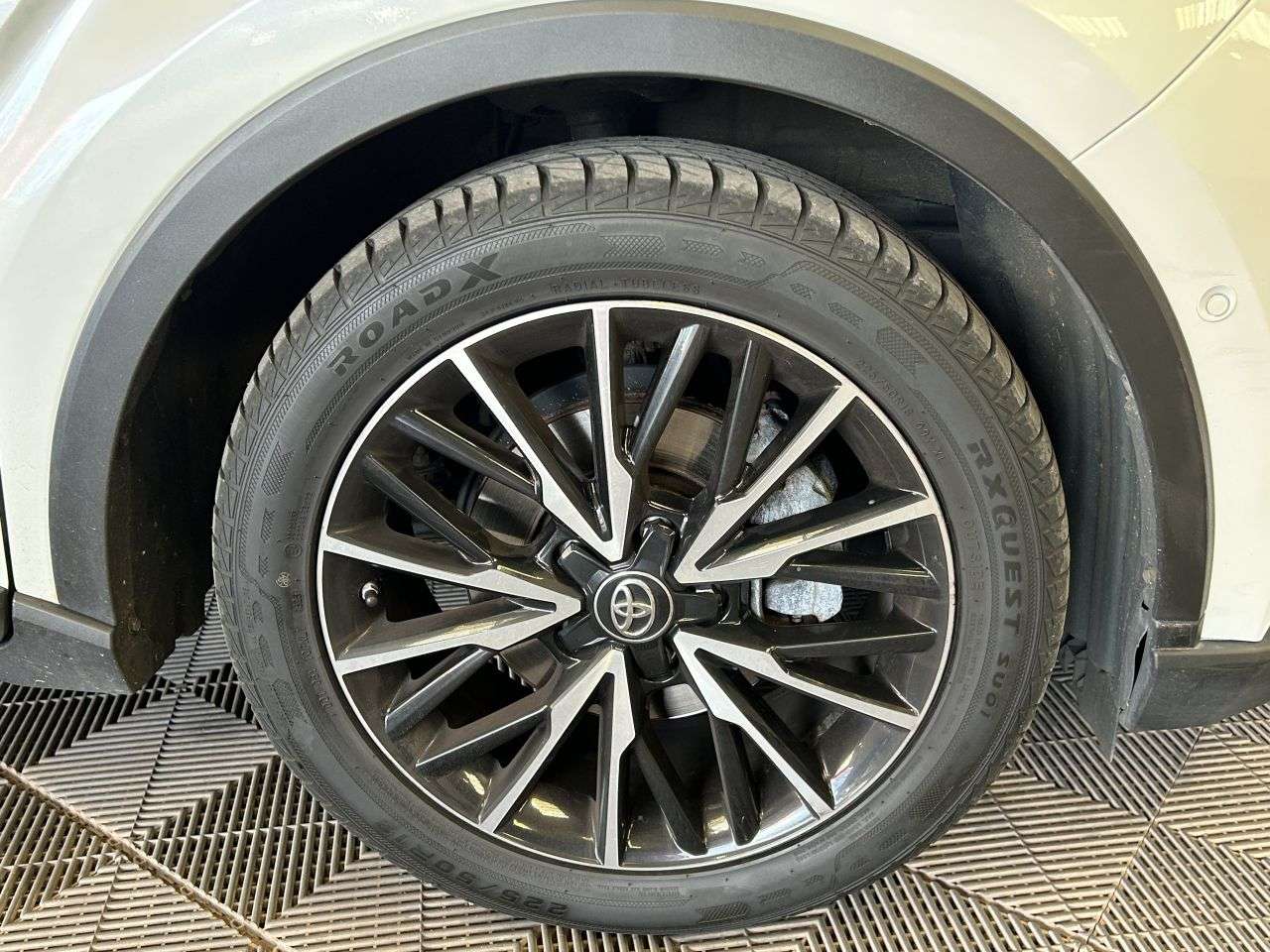 2020 TOYOTA C-HR 2020 TOYOTA C-HR