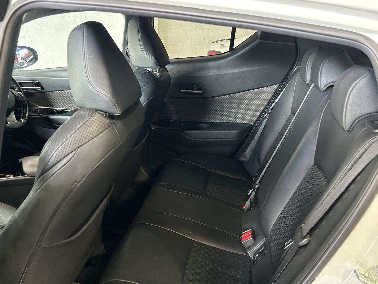 2020 TOYOTA C-HR 2020 TOYOTA C-HR