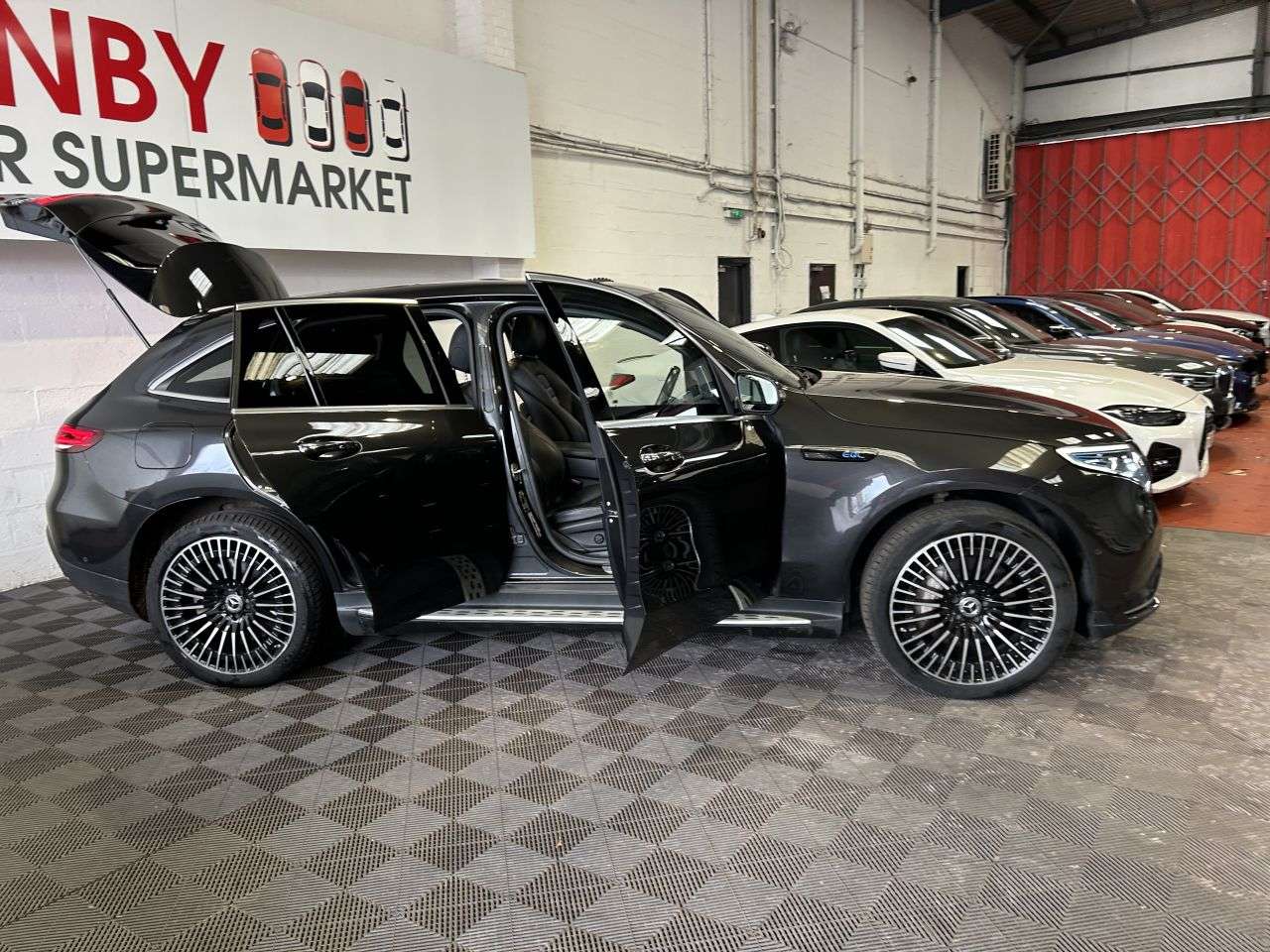 2020 MERCEDES-BENZ EQC 2020 MERCEDES-BENZ EQC