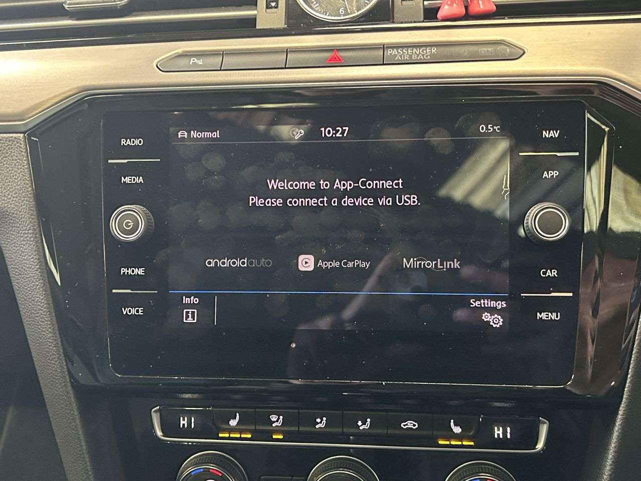 2019 VOLKSWAGEN PASSAT 2019 VOLKSWAGEN PASSAT