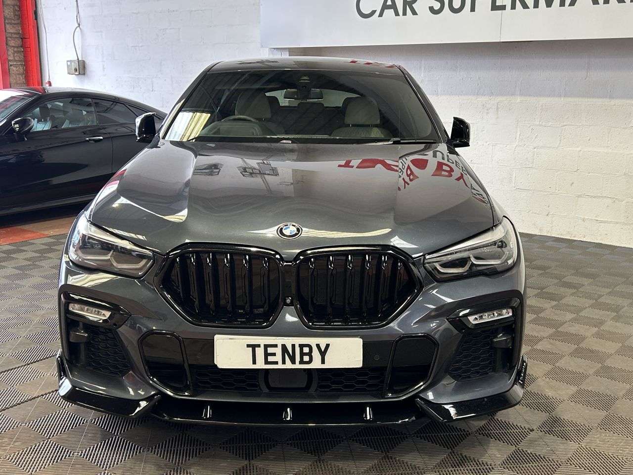 A 2019 BMW X6 3.0 30d M Sport SUV 5dr Diesel Auto xDrive Euro 6 (s/s) (265 ps) 22"ALLOYS+ A 2019 BMW X6 3.0 30d M Sport SUV 5dr Diesel Auto xDrive Euro 6 (s/s) (265 ps) 22"ALLOYS+