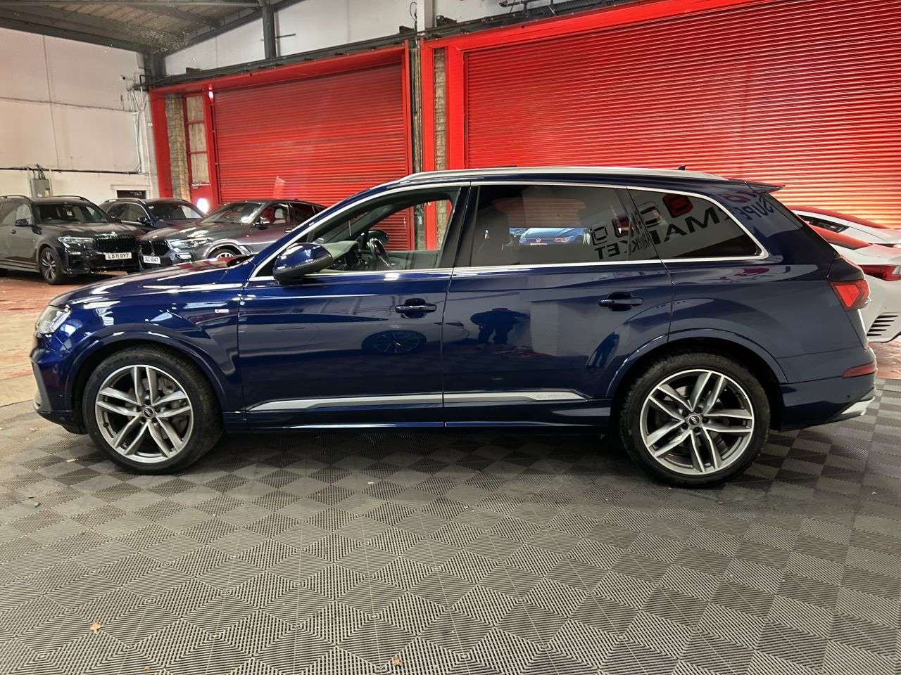 2020 AUDI Q7 2020 AUDI Q7