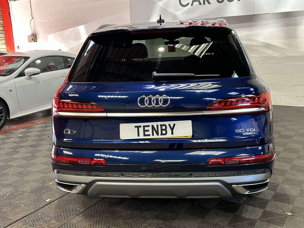 2020 AUDI Q7 2020 AUDI Q7
