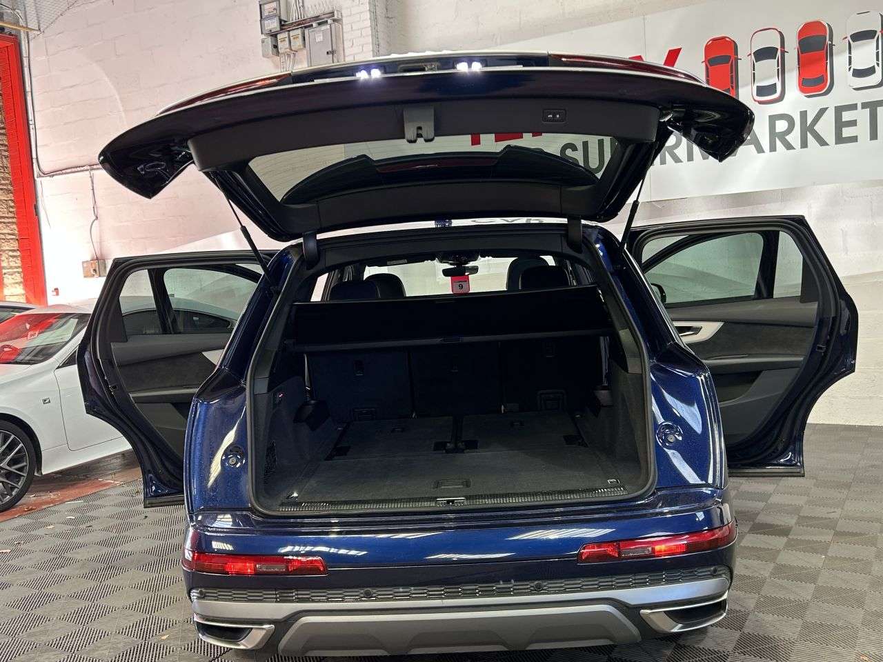 2020 AUDI Q7 2020 AUDI Q7