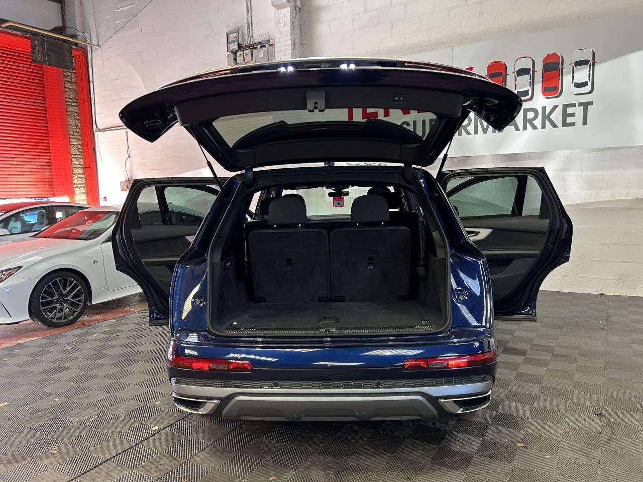 2020 AUDI Q7 2020 AUDI Q7