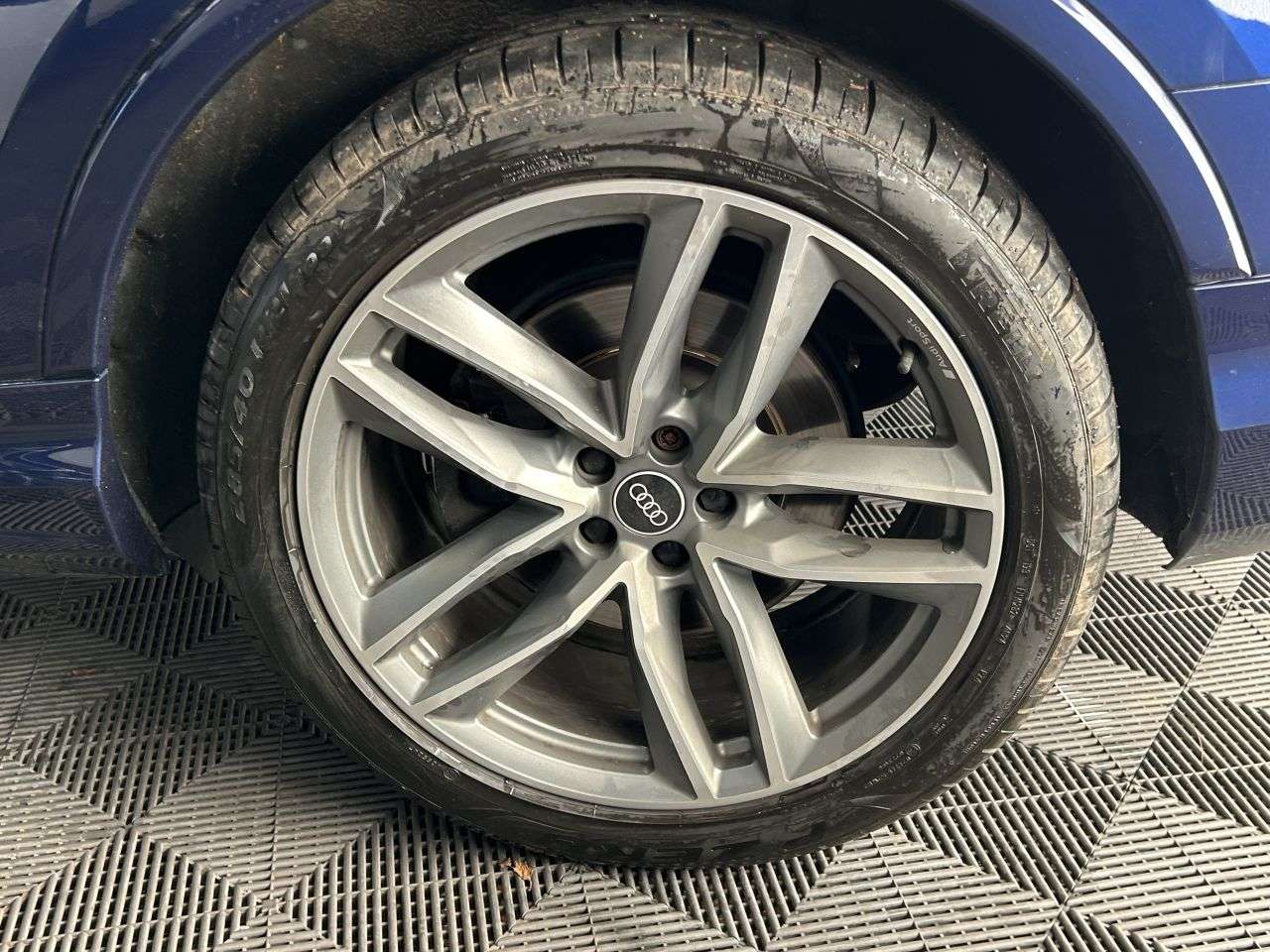 2020 AUDI Q7 2020 AUDI Q7