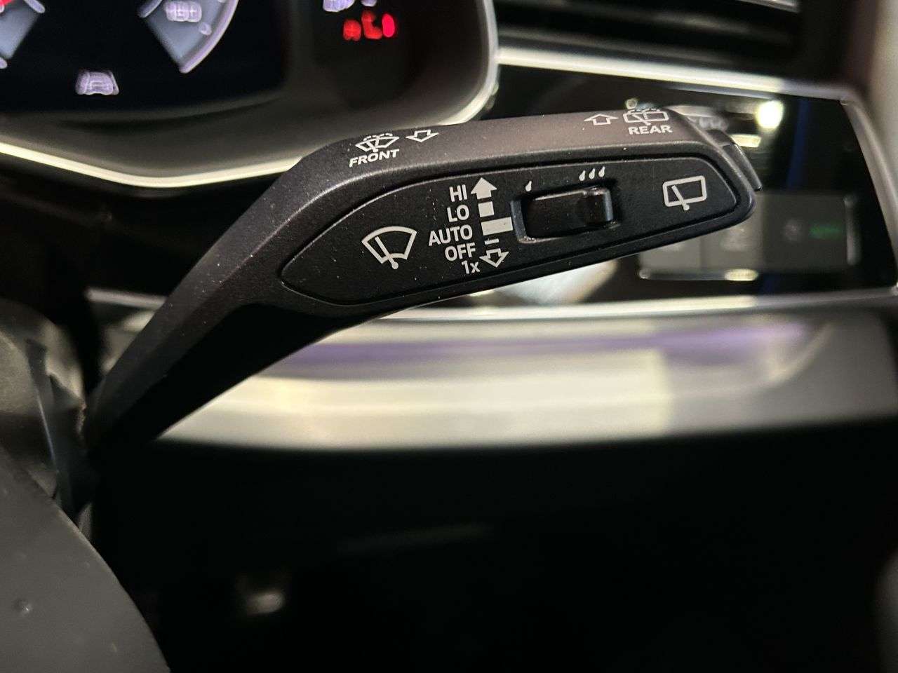 2020 AUDI Q7 2020 AUDI Q7