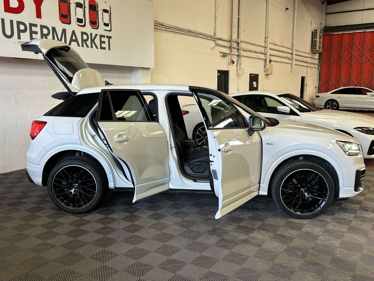 2019 AUDI Q2 2019 AUDI Q2