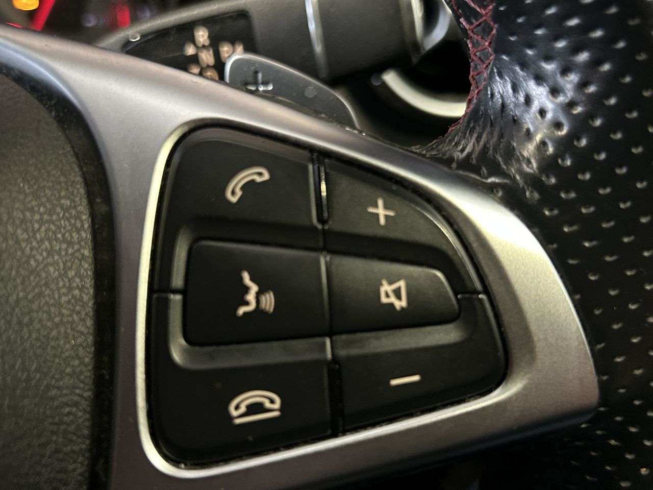 2016 MERCEDES-BENZ GLA 2016 MERCEDES-BENZ GLA