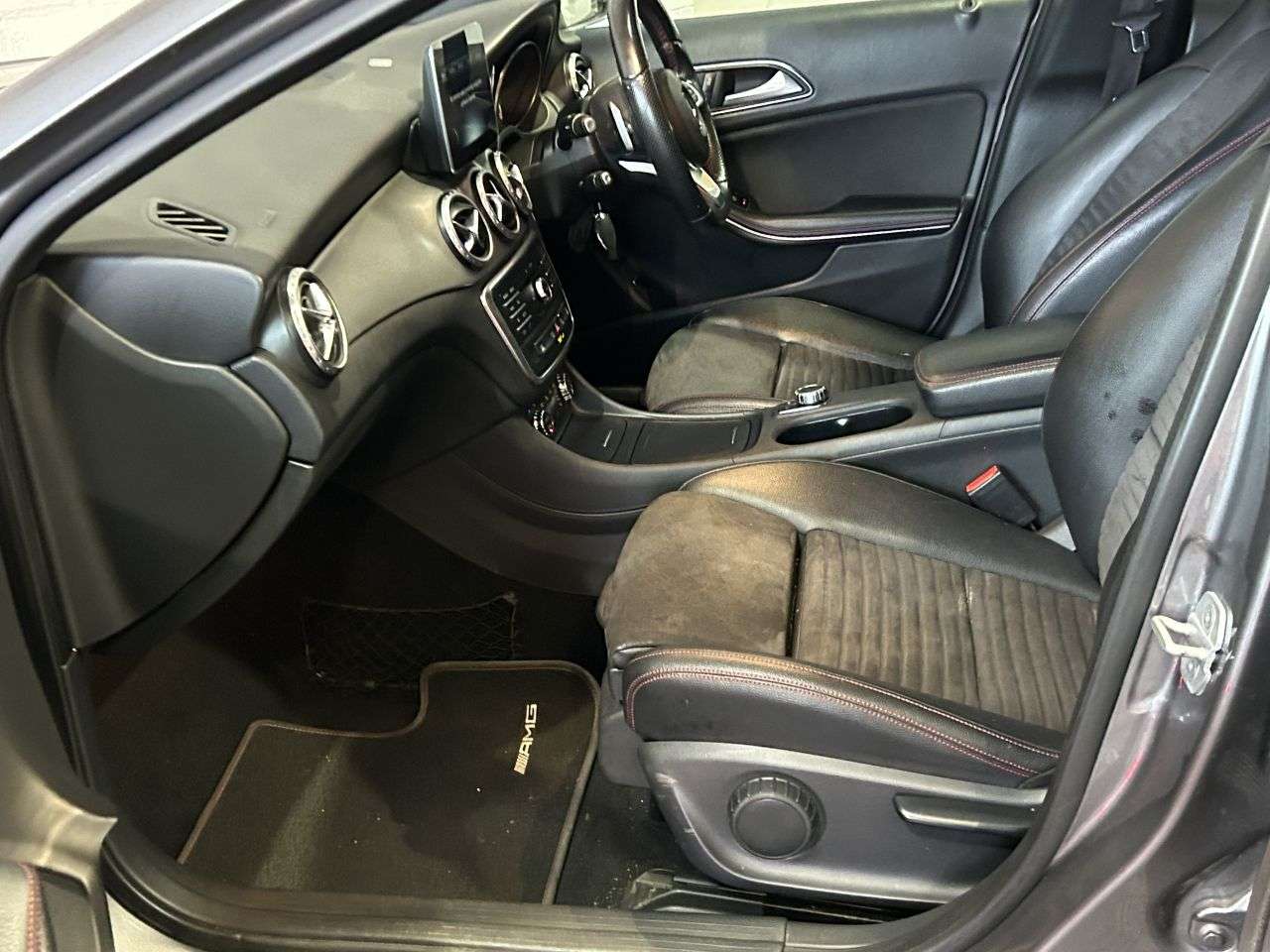 2016 MERCEDES-BENZ GLA 2016 MERCEDES-BENZ GLA