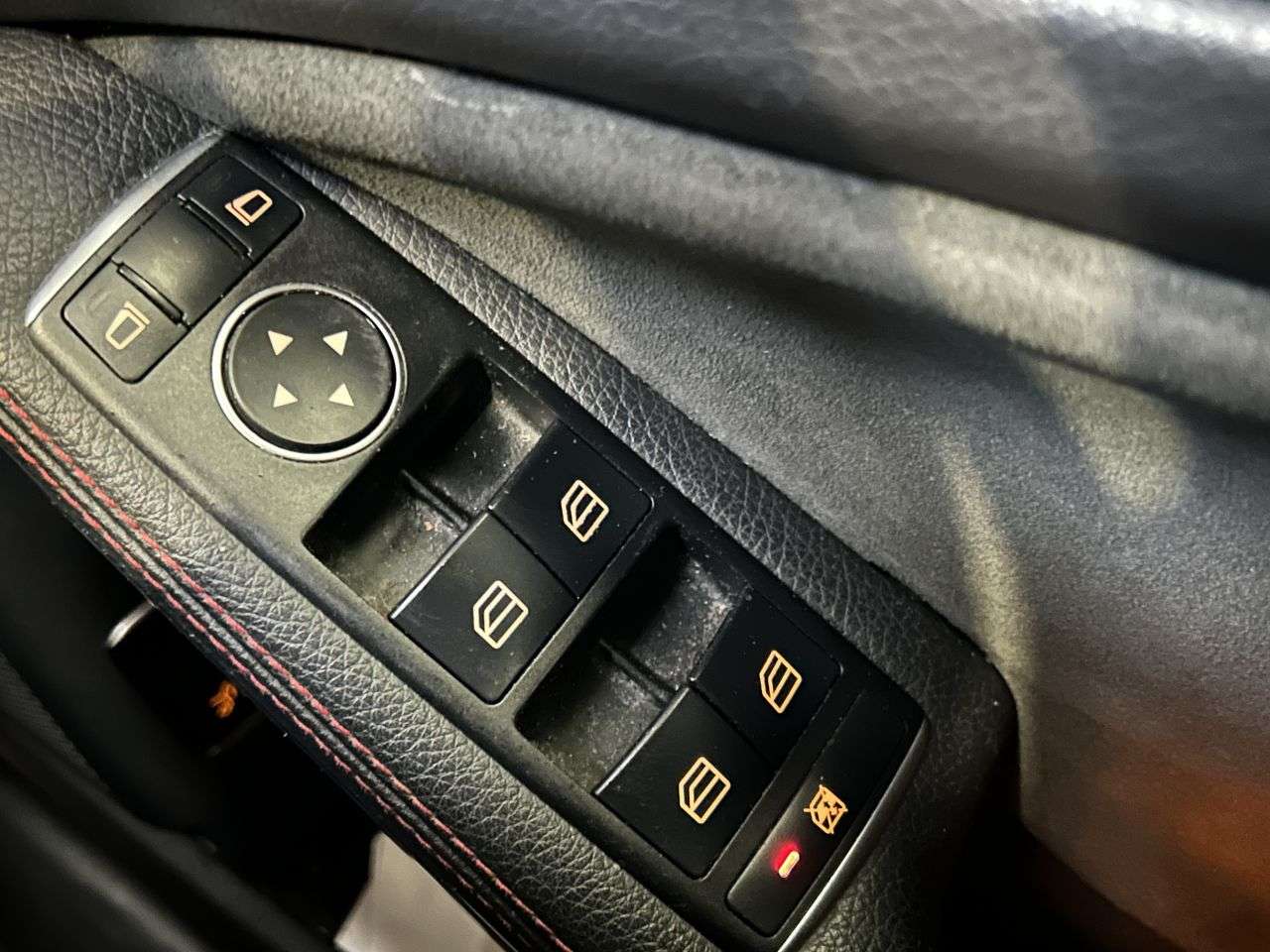 2016 MERCEDES-BENZ GLA 2016 MERCEDES-BENZ GLA