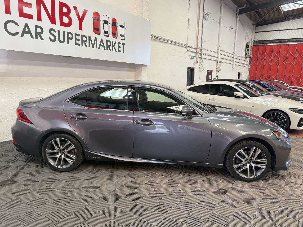2018 LEXUS IS 2018 LEXUS IS
