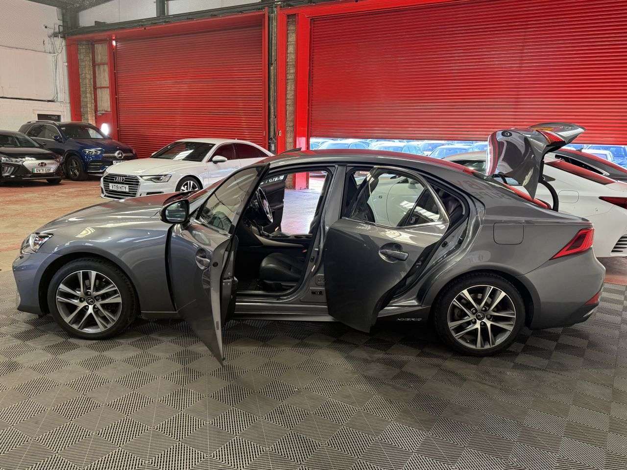 2018 LEXUS IS 2018 LEXUS IS