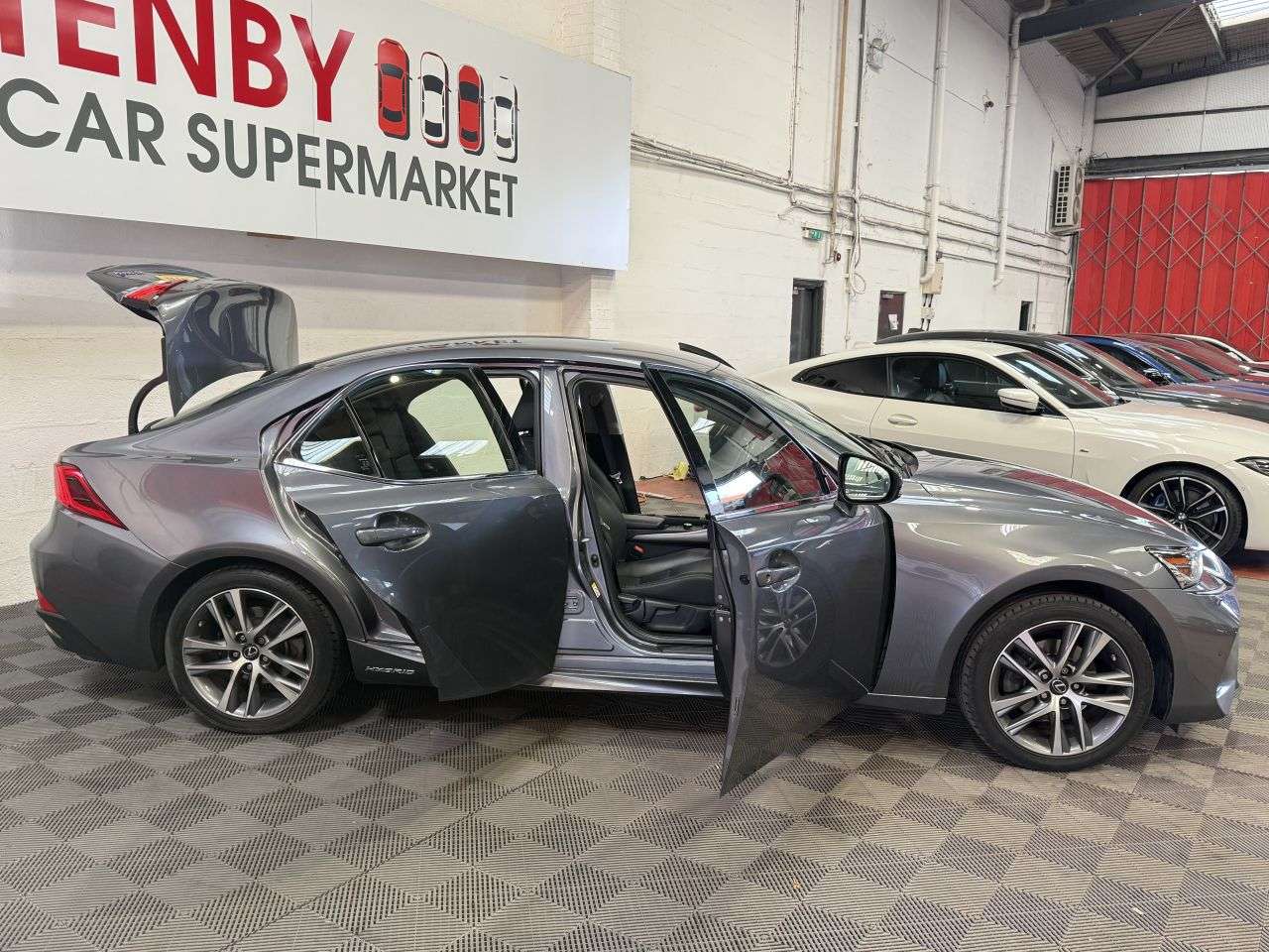 2018 LEXUS IS 2018 LEXUS IS
