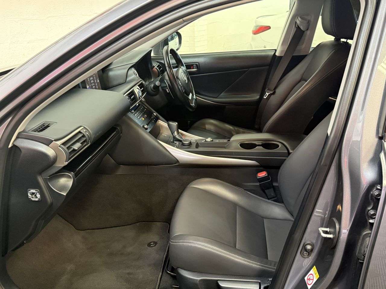 2018 LEXUS IS 2018 LEXUS IS