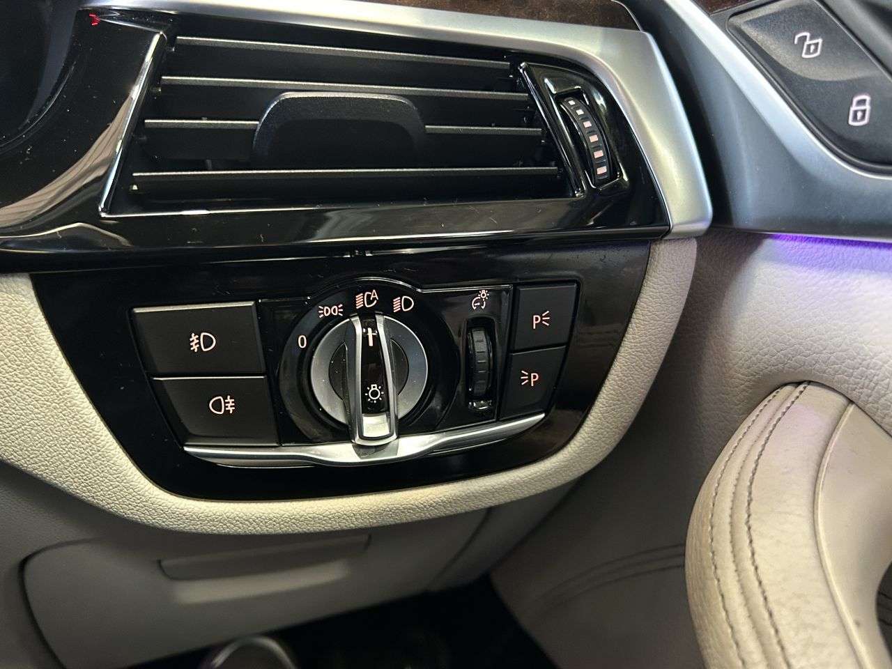 2017 BMW 5 SERIES 2017 BMW 5 SERIES