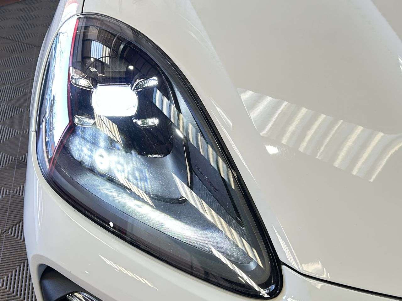 2018 PORSCHE CAYENNE 2018 PORSCHE CAYENNE