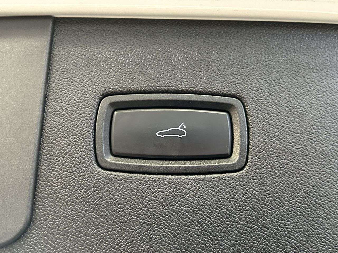 2018 PORSCHE CAYENNE 2018 PORSCHE CAYENNE