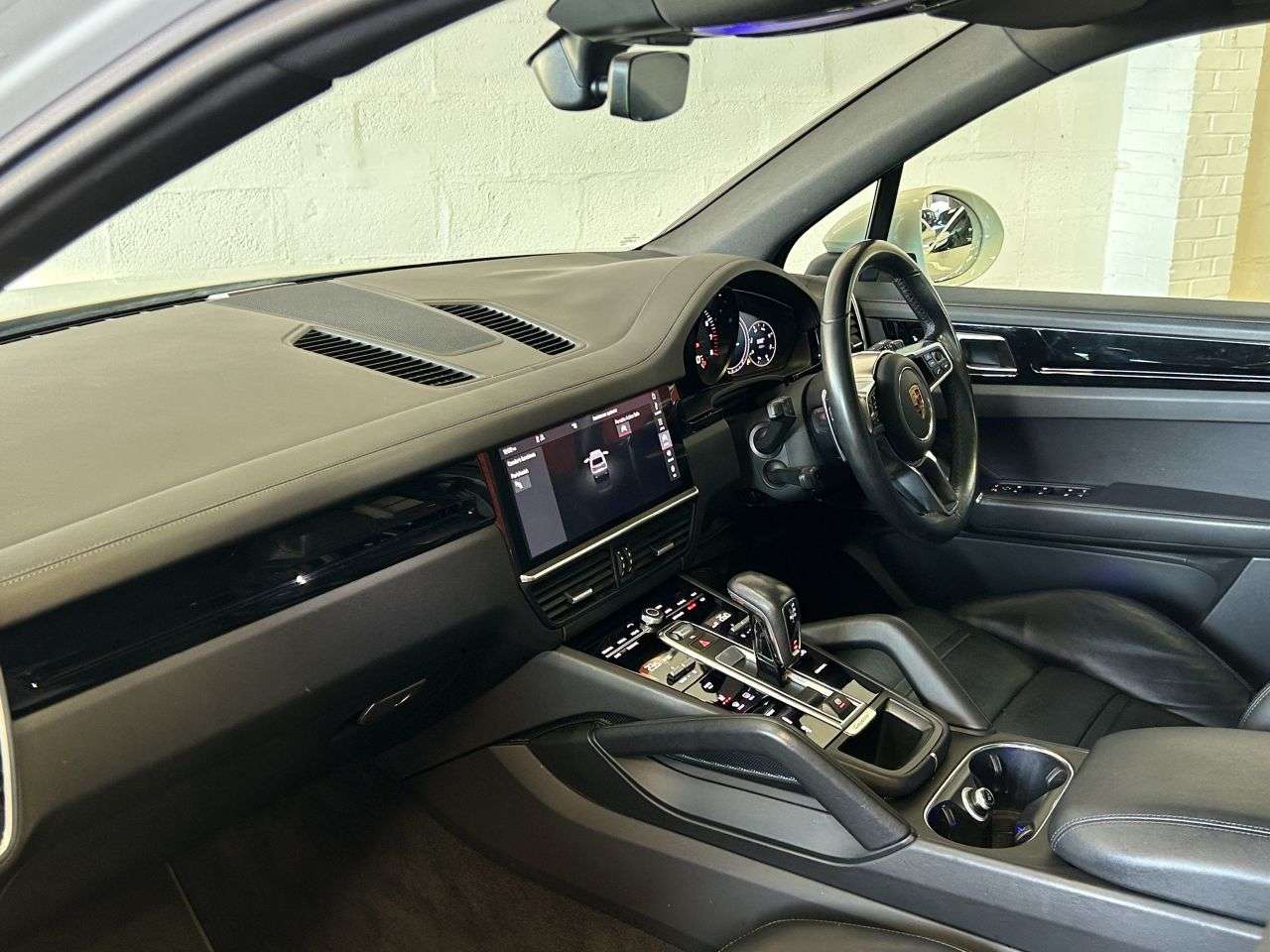 2018 PORSCHE CAYENNE 2018 PORSCHE CAYENNE