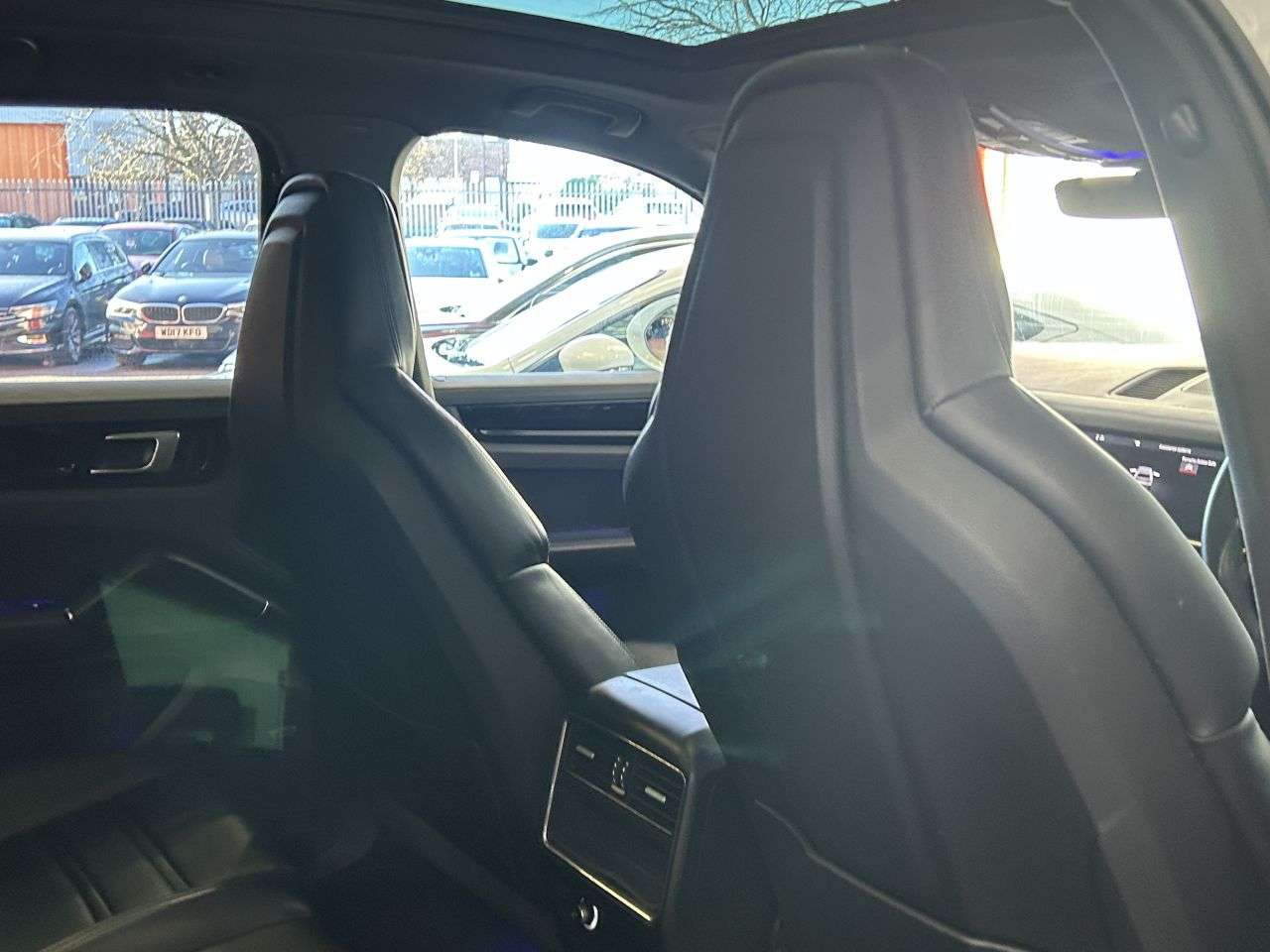 2018 PORSCHE CAYENNE 2018 PORSCHE CAYENNE