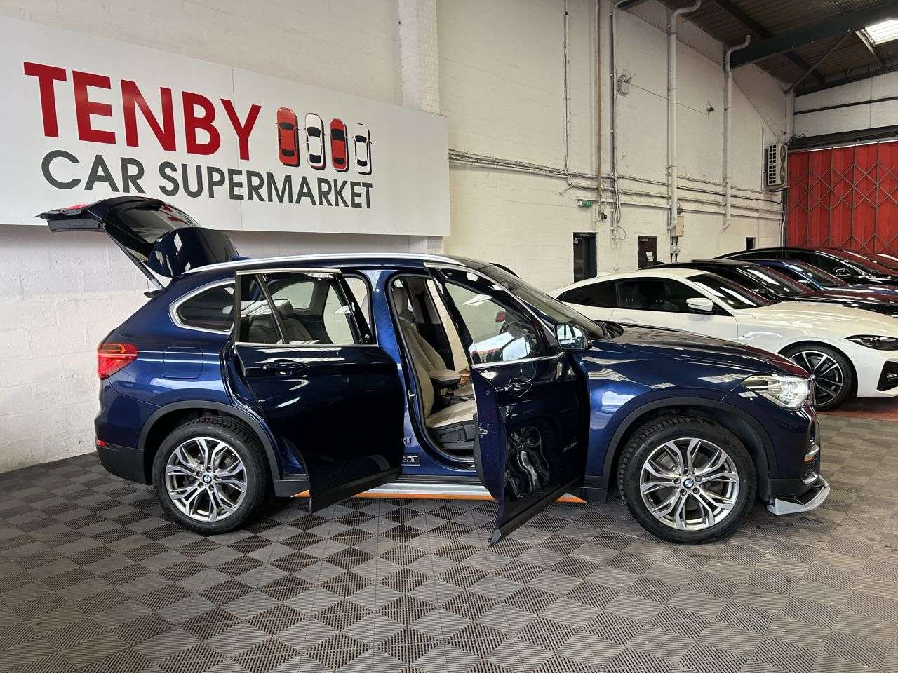 2016 BMW X1 2016 BMW X1