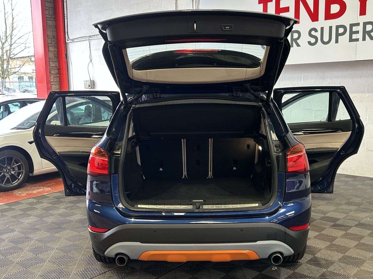 2016 BMW X1 2016 BMW X1