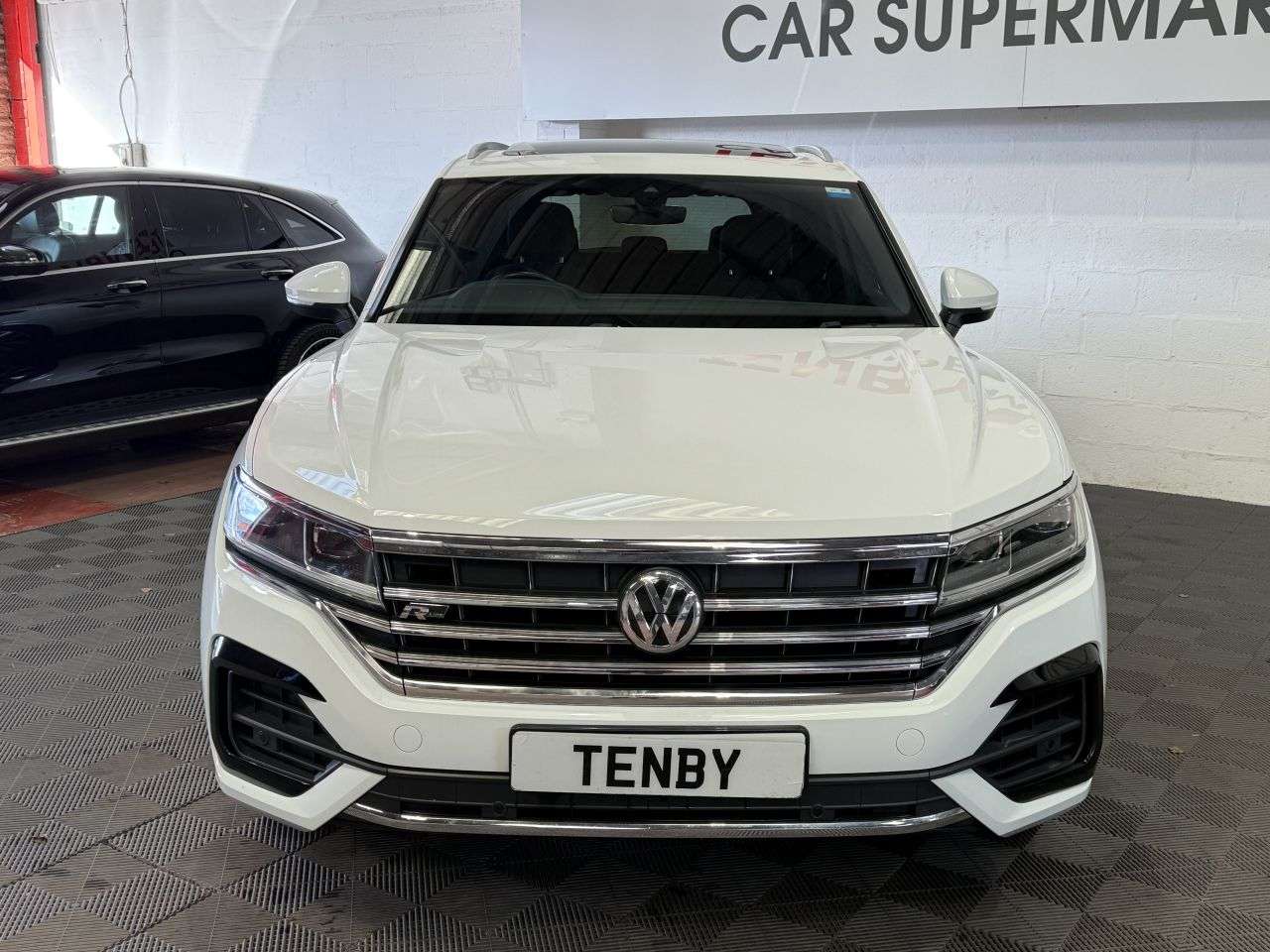 2019 VOLKSWAGEN TOUAREG 2019 VOLKSWAGEN TOUAREG