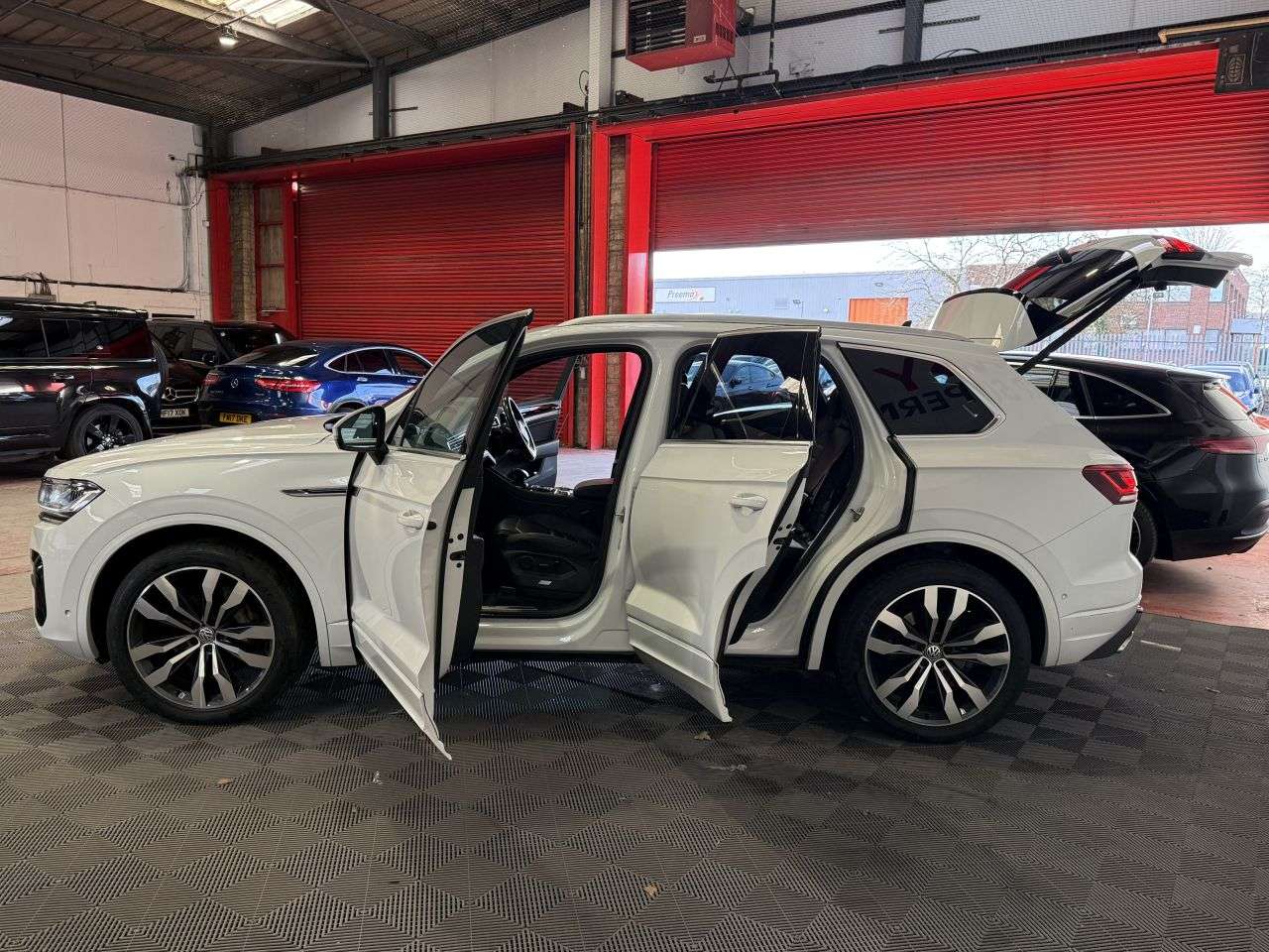 2019 VOLKSWAGEN TOUAREG 2019 VOLKSWAGEN TOUAREG