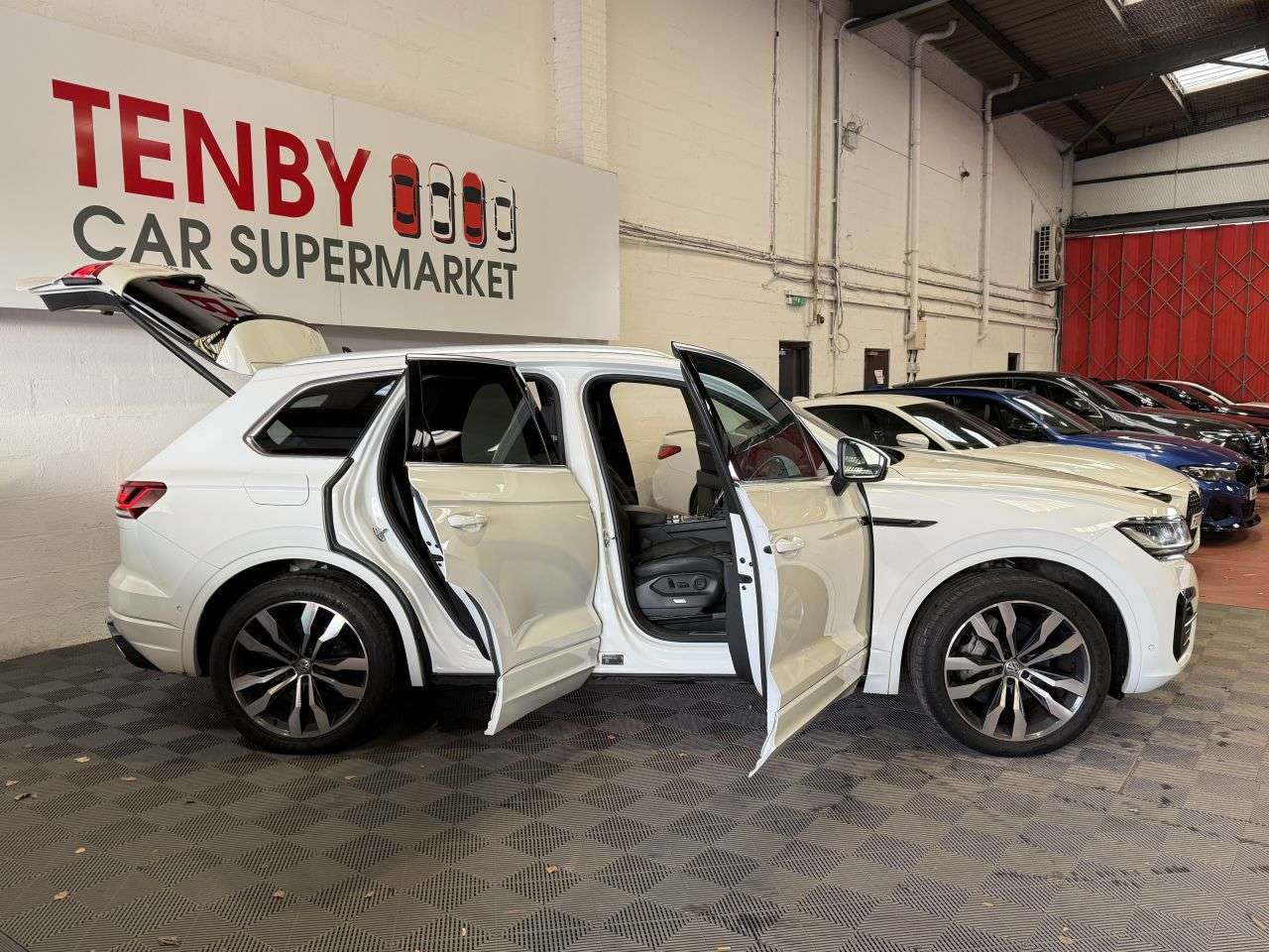 2019 VOLKSWAGEN TOUAREG 2019 VOLKSWAGEN TOUAREG