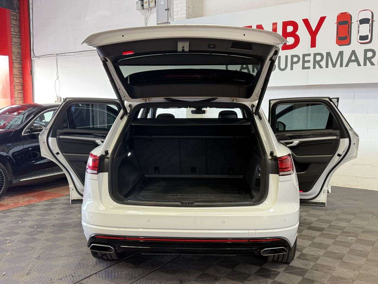 2019 VOLKSWAGEN TOUAREG 2019 VOLKSWAGEN TOUAREG