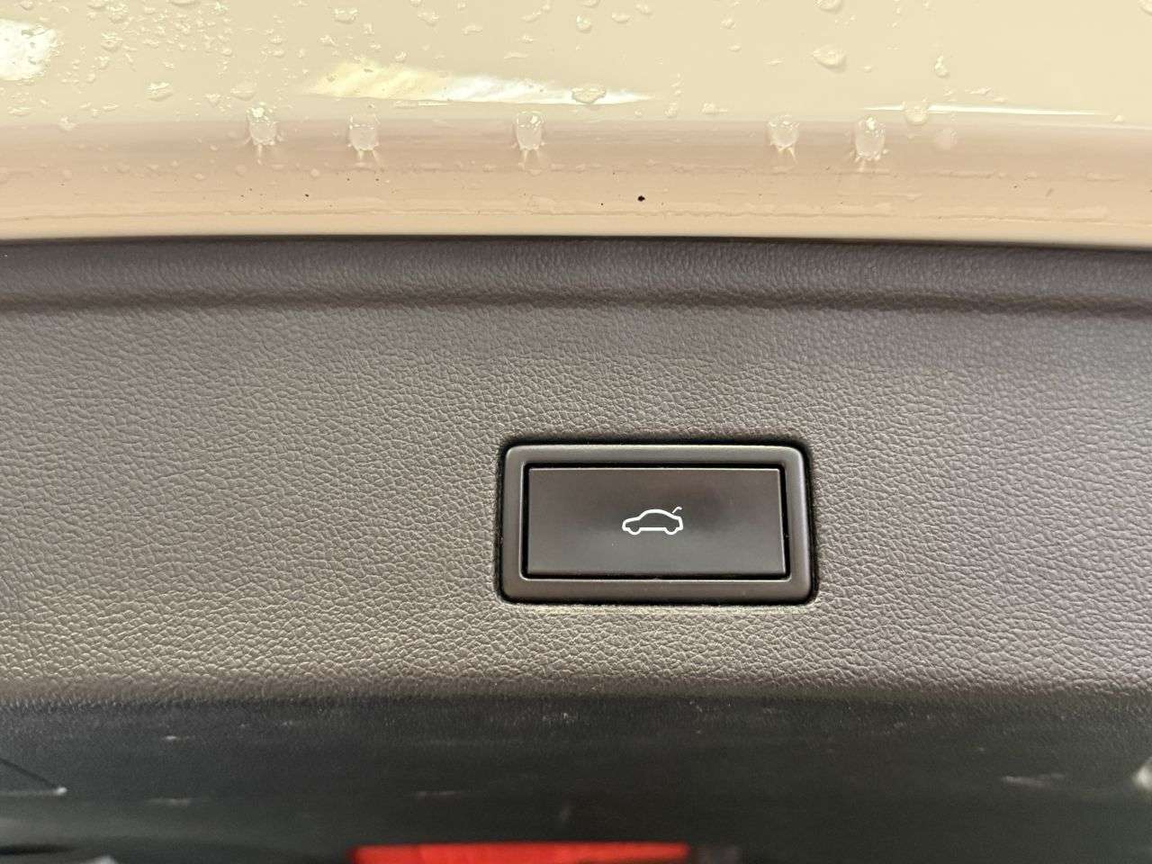 2019 VOLKSWAGEN TOUAREG 2019 VOLKSWAGEN TOUAREG