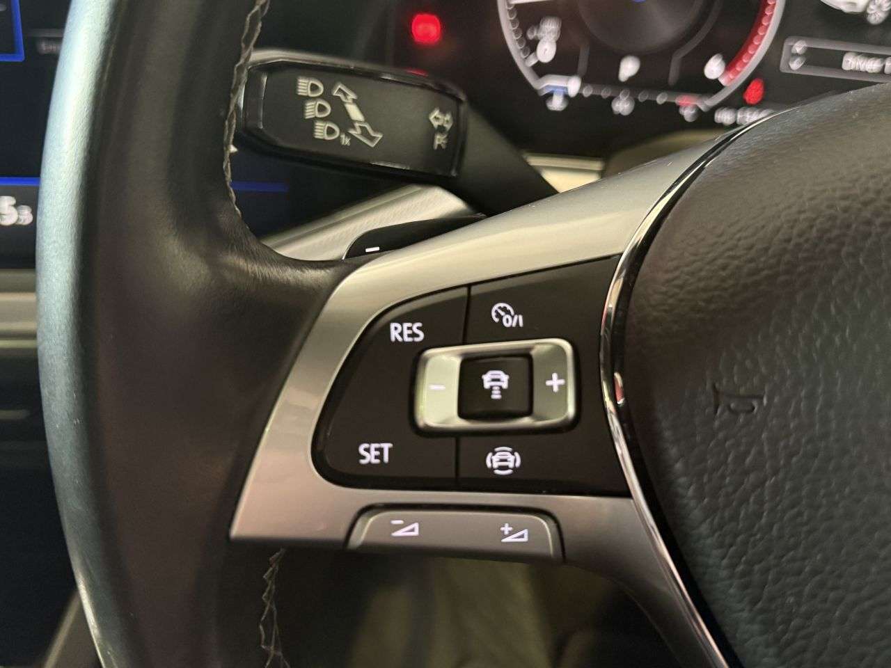 2019 VOLKSWAGEN TOUAREG 2019 VOLKSWAGEN TOUAREG