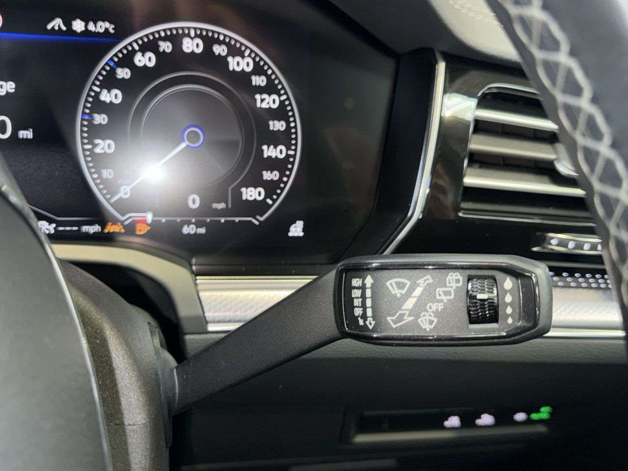 2019 VOLKSWAGEN TOUAREG 2019 VOLKSWAGEN TOUAREG