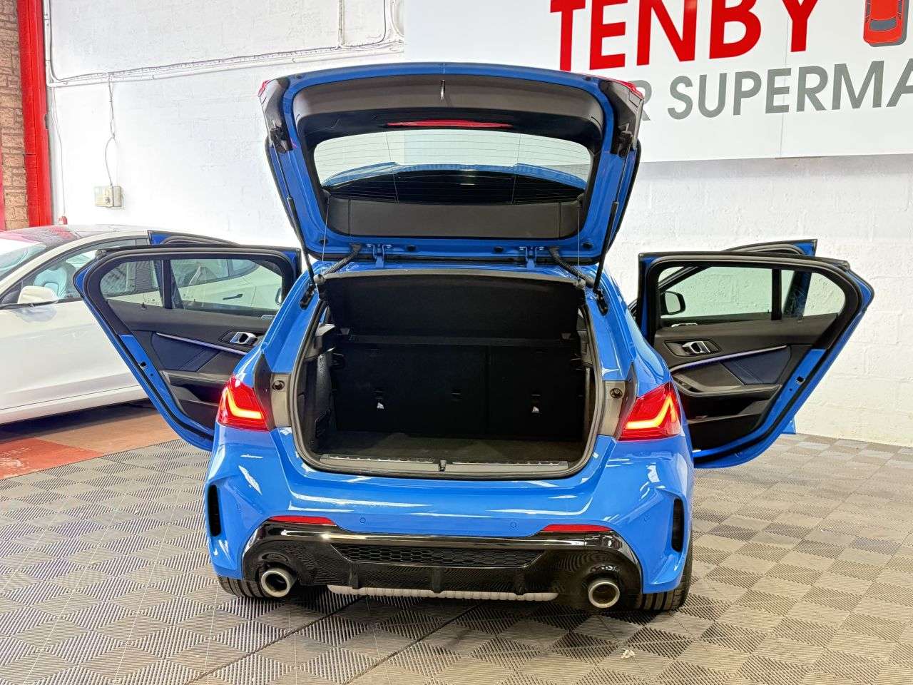 2019 BMW M135I 2019 BMW M135I