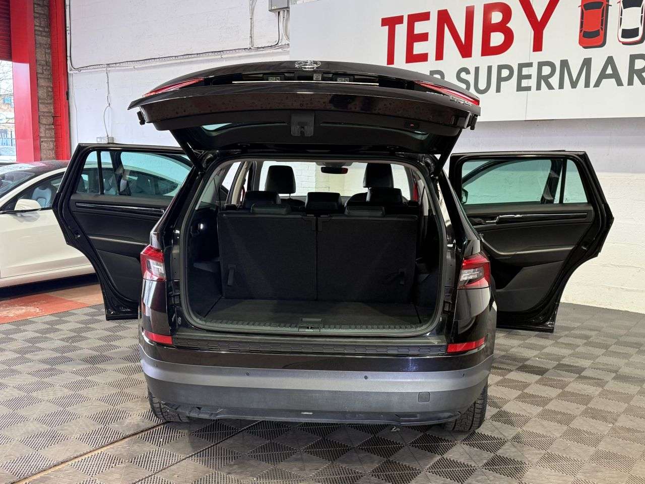 2017 SKODA KODIAQ 2017 SKODA KODIAQ